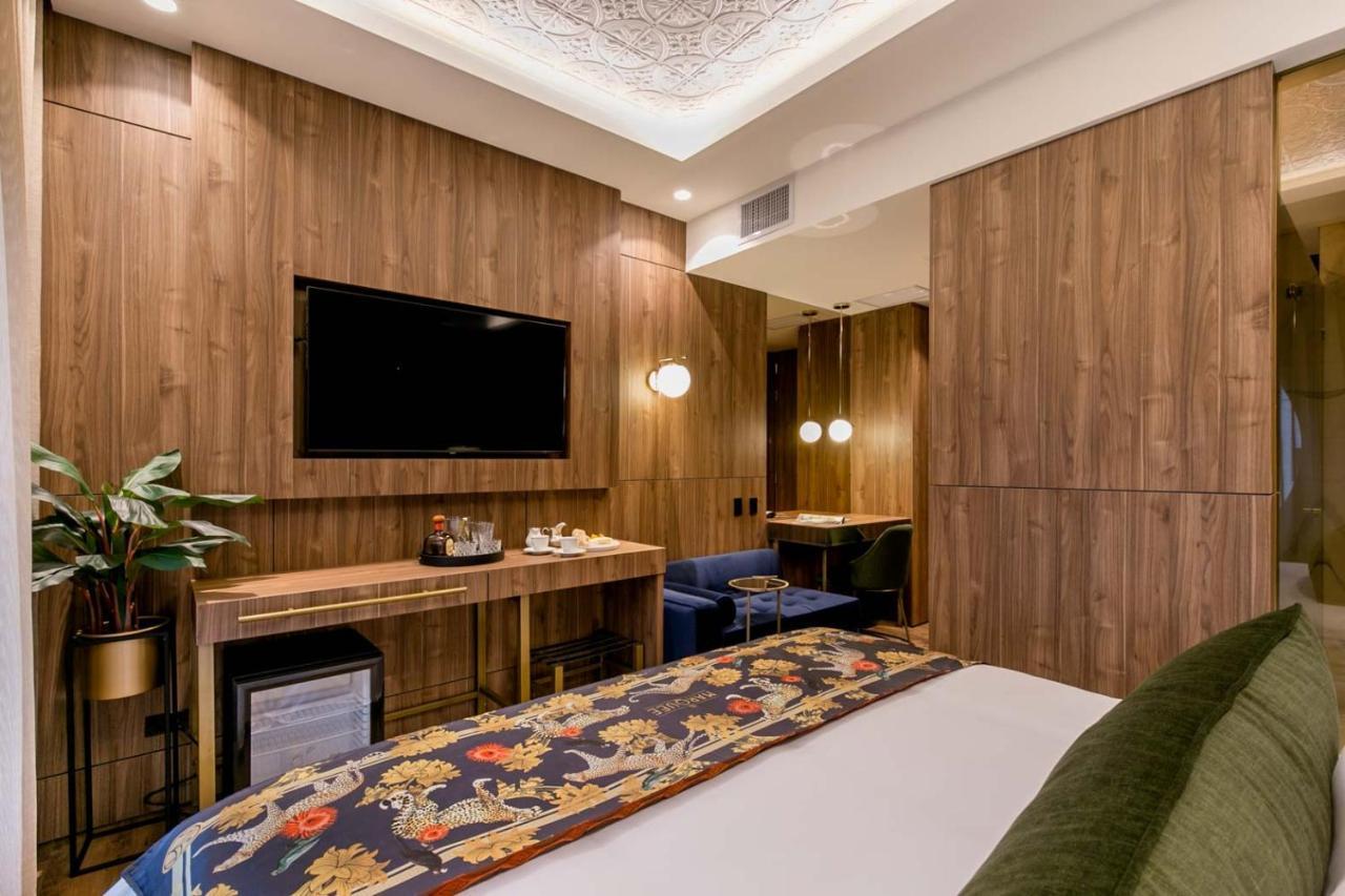 Hotel Marquee ميديلين المظهر الخارجي الصورة Deluxe Room