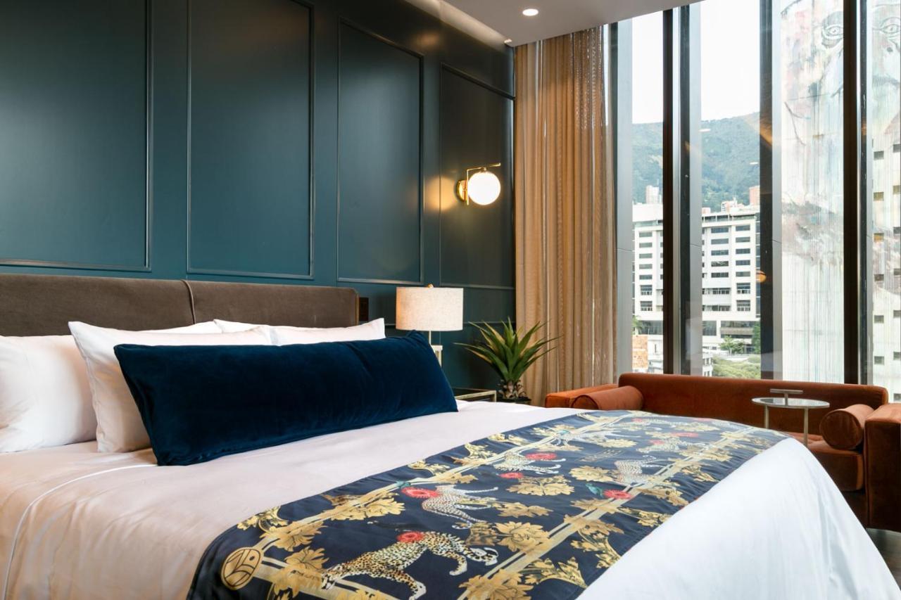 Hotel Marquee ميديلين المظهر الخارجي الصورة Deluxe Room
