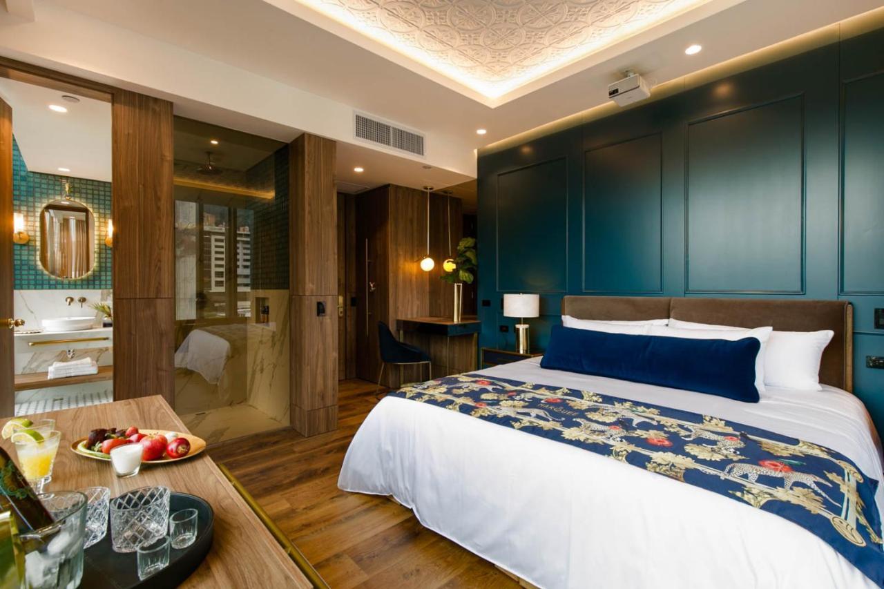 Hotel Marquee ميديلين المظهر الخارجي الصورة Deluxe Room