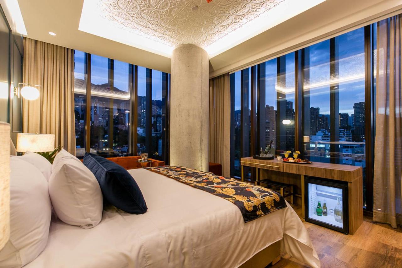 Hotel Marquee ميديلين المظهر الخارجي الصورة Deluxe Room