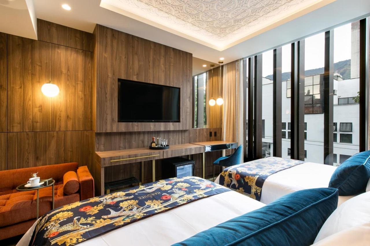 Hotel Marquee ميديلين المظهر الخارجي الصورة Deluxe Room