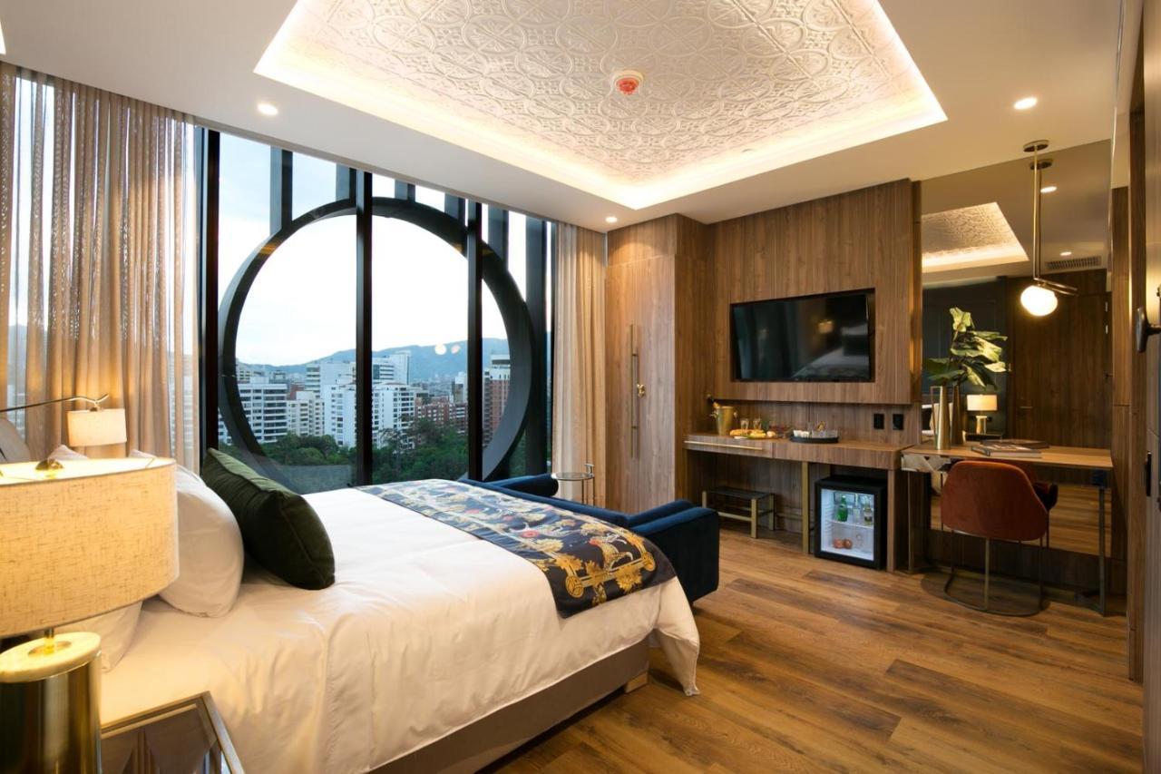 Hotel Marquee ميديلين المظهر الخارجي الصورة Deluxe Suite
